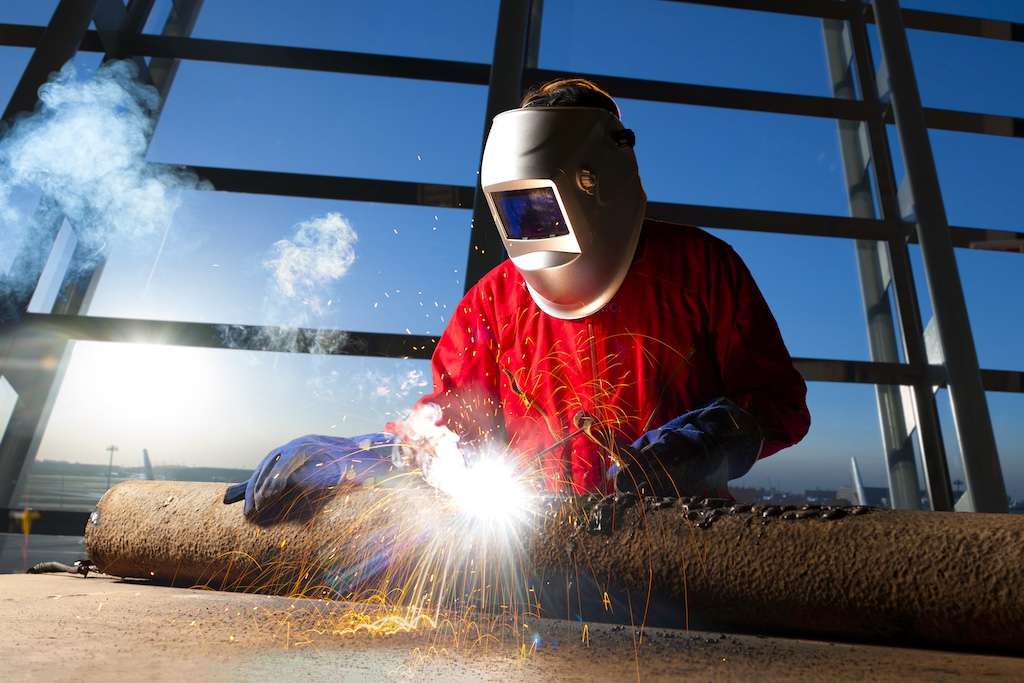 La costruzione in officina: precisione e controllo